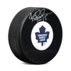 Disco de hockey de los Toronto Maple Leafs firmado por Tomas Kaberle