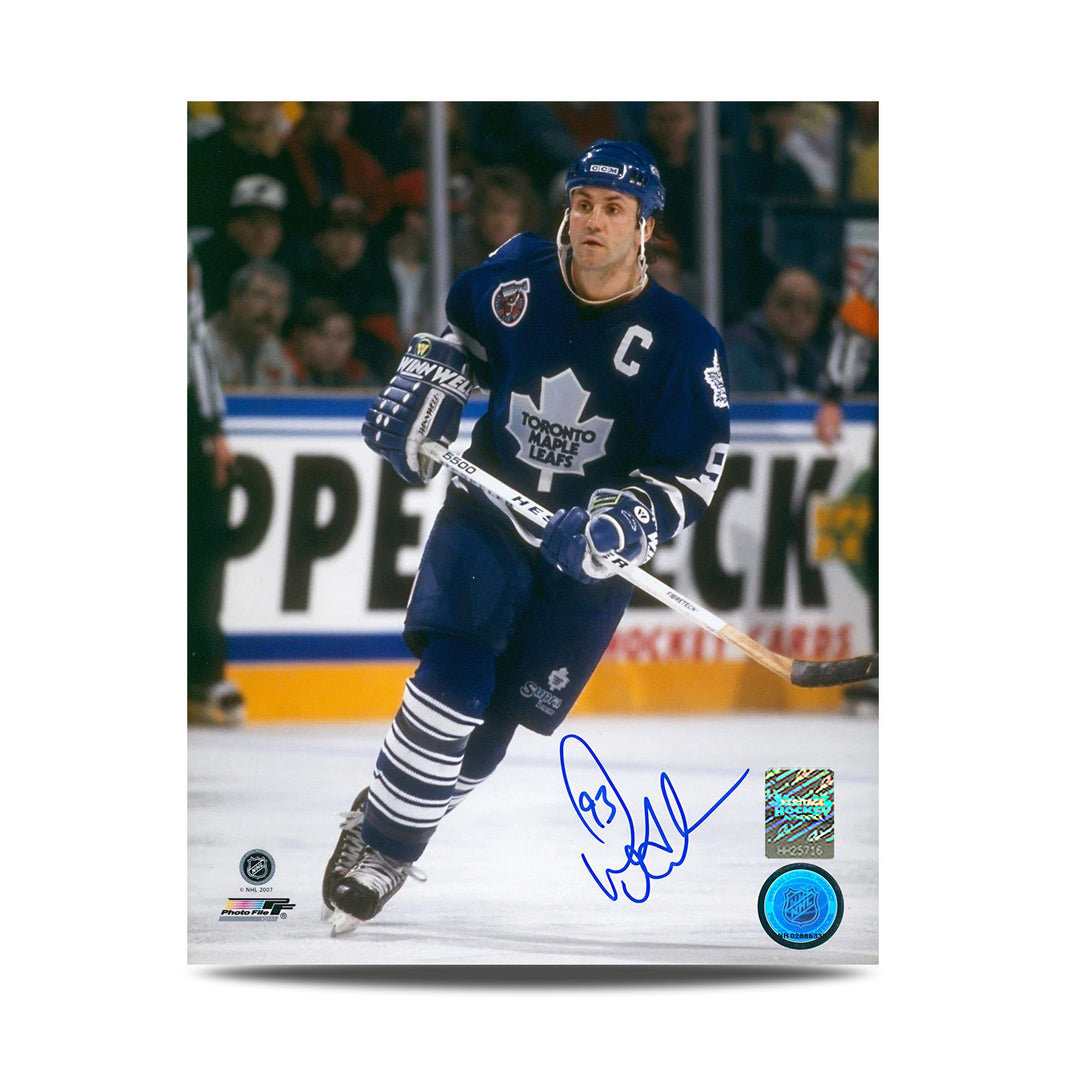 Fotografía de 8 x 10 firmada por Doug Gilmour como capitán de los Toronto Maple Leafs