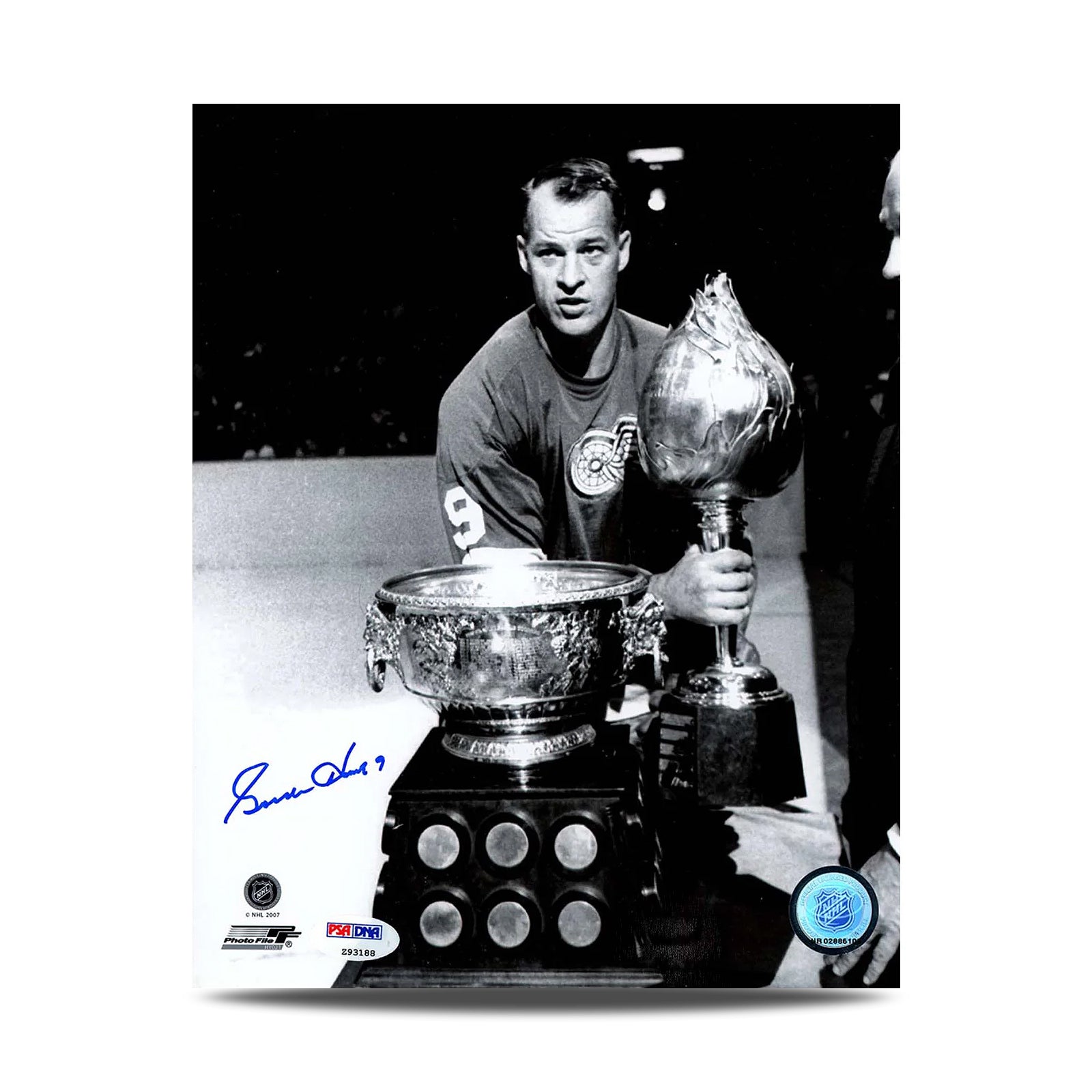 Fotografía de 8 x 10 firmada por Darryl Sittler, capitán de los Toronto Maple Leafs