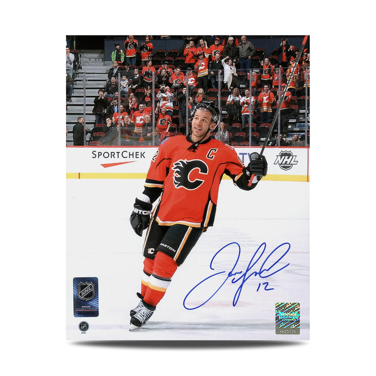 Foto de acción de 8 x 10 firmada por Jean Beliveau de los Montreal Canadiens