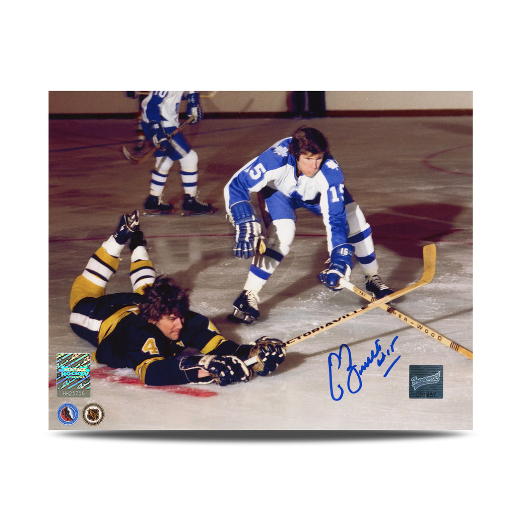 Darryl Sittler a signé la photo du capitaine des Maple Leafs de Toronto 8 x 10