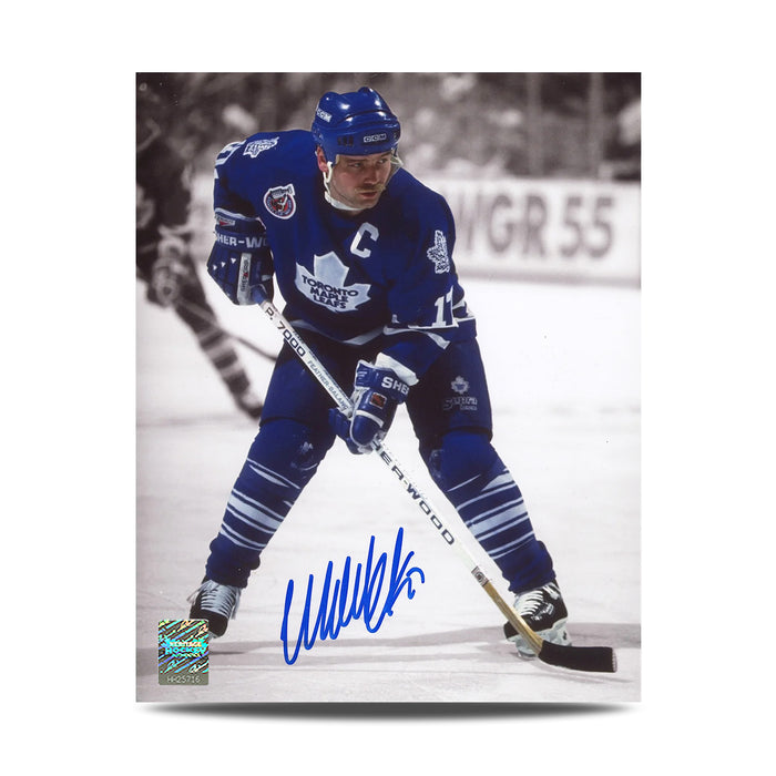 Wendel Clark a signé la photo du capitaine Spotlight des Maple Leafs de Toronto 8 x 10