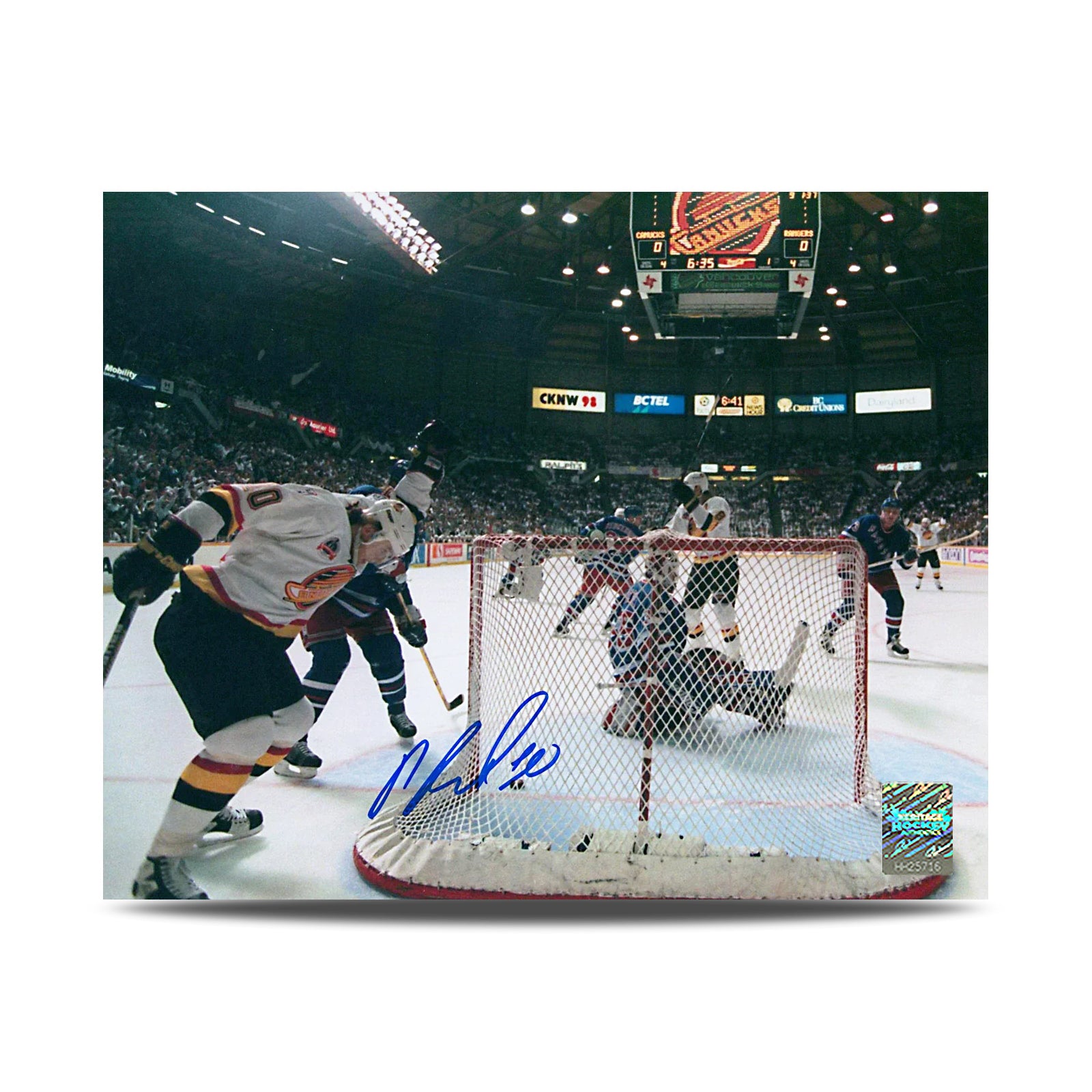 Pavel Bure a signé la photo 8 x 10 du but de la finale des Canucks de Vancouver 1994