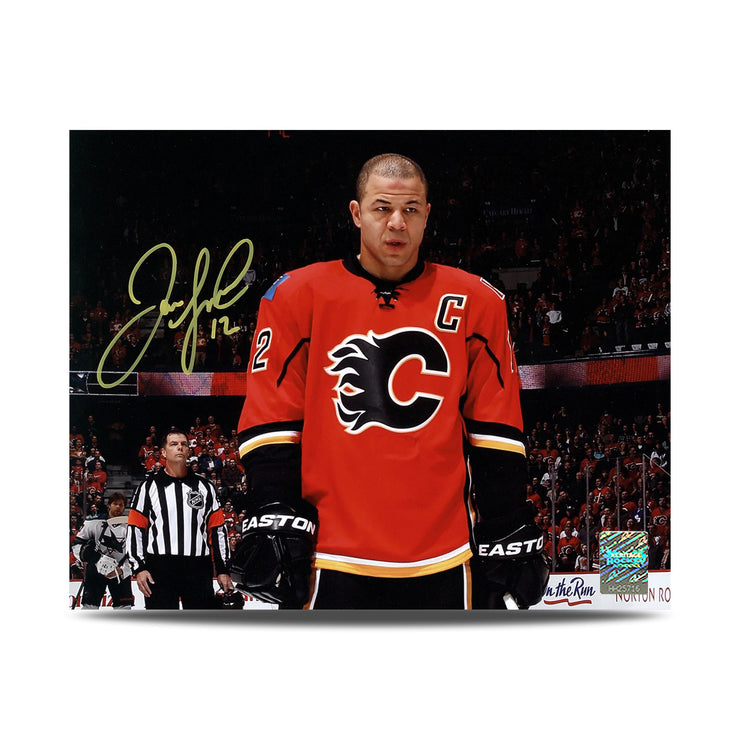 Foto de acción de 8 x 10 firmada por Jean Beliveau de los Montreal Canadiens