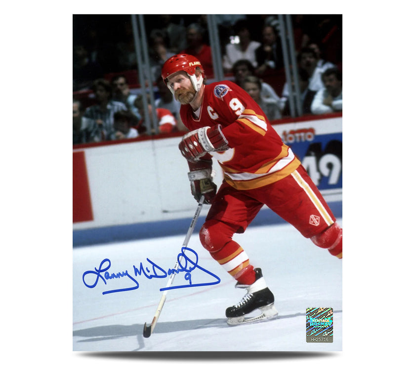Foto de acción de 8 x 10 firmada por Jean Beliveau de los Montreal Canadiens
