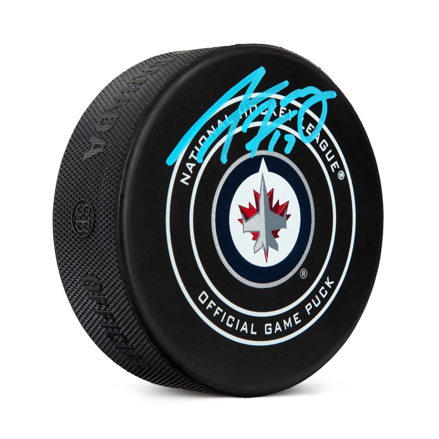 Adam Lowry firmó el disco de los Winnipeg Jets