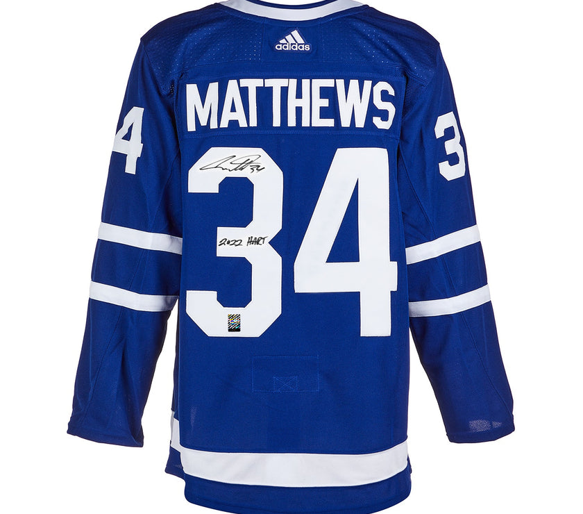 Auston Matthews a signé le maillot Adidas Pro des Maple Leafs de Toronto avec l'inscription « 2022 HART »