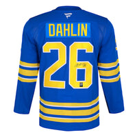Sam Reinhart a signé le maillot des Sabres de Buffalo