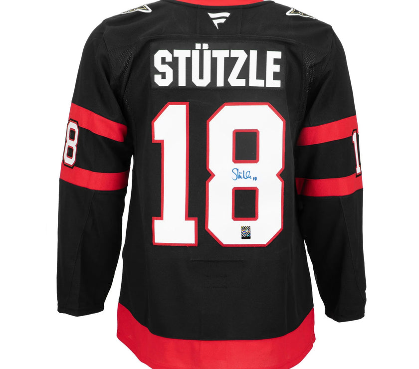 Camiseta Adidas Pro firmada por Tim Stutzle de los Ottawa Senators