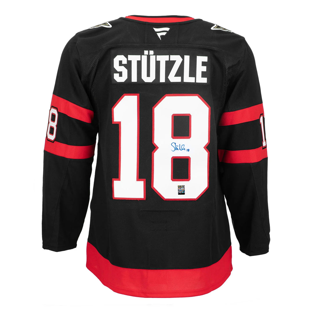 Camiseta Adidas Pro firmada por Tim Stutzle de los Ottawa Senators
