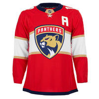 Jonathan Huberdeau a signé le maillot des Panthers de la Floride