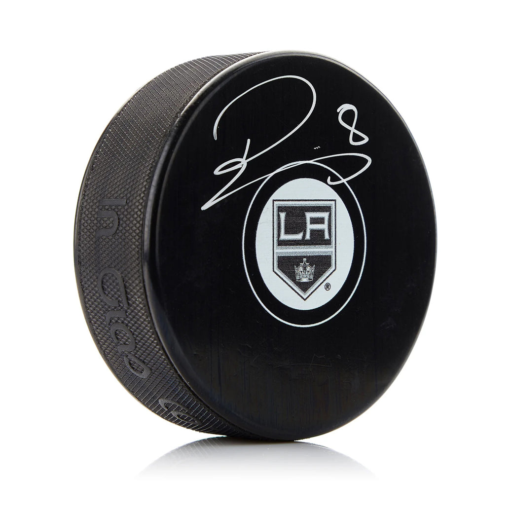 Drew Doughty firmó el disco de Los Angeles Kings