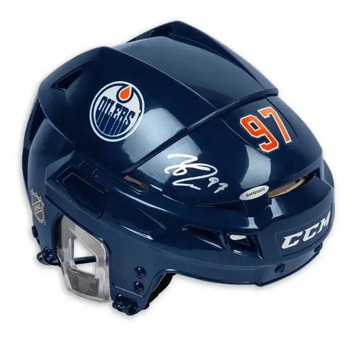 Connor McDavid a signé le maillot Pro Domicile Adidas des Oilers d'Edmonton