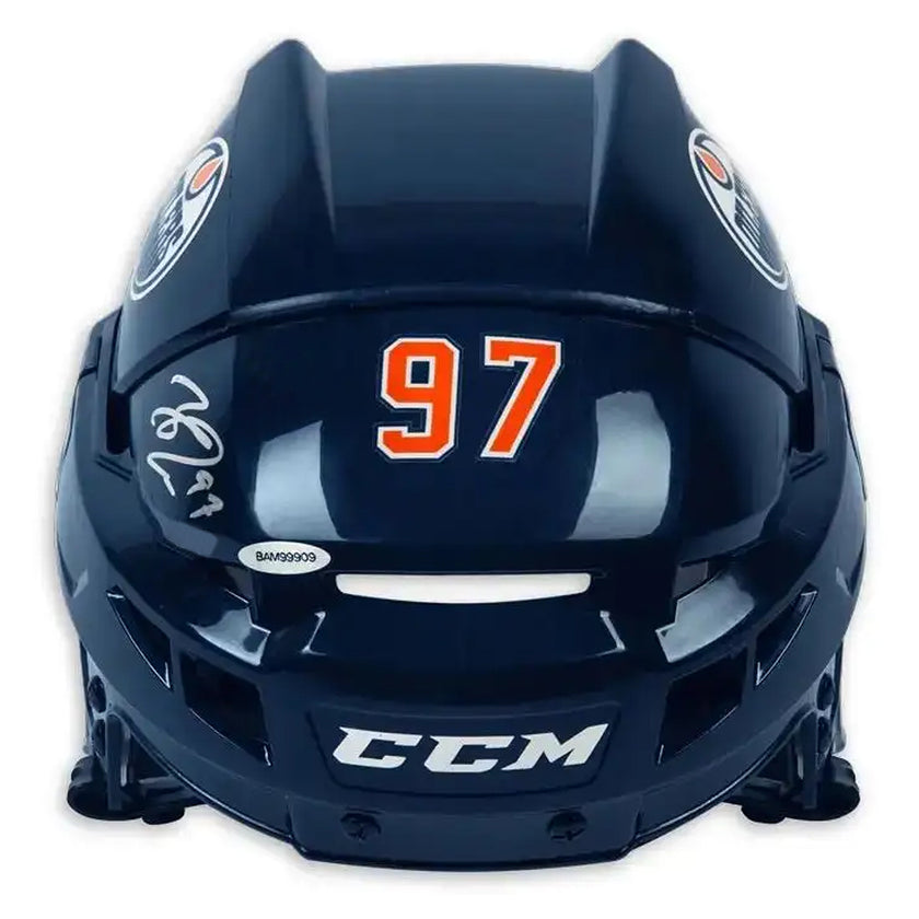 Connor McDavid a signé le maillot Pro Domicile Adidas des Oilers d'Edmonton