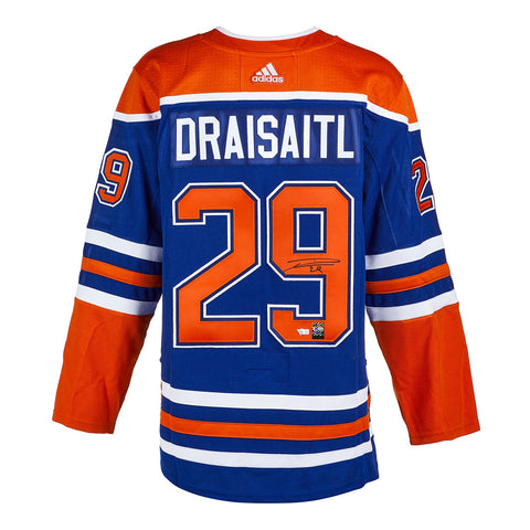 Connor McDavid a signé le maillot Pro Domicile Adidas des Oilers d'Edmonton