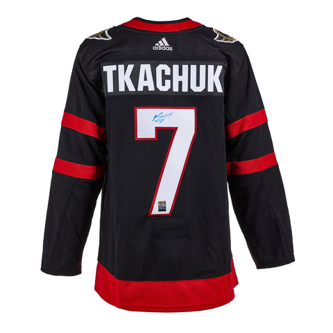 Brady Tkachuk a signé le maillot Pro Adidas des Sénateurs d'Ottawa