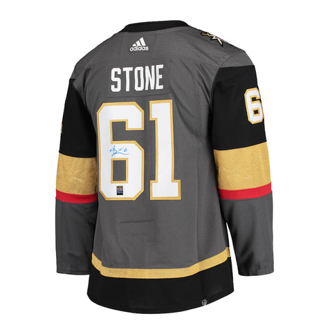 Mark Stone a signé le maillot Pro Adidas des Golden Knights de Vegas