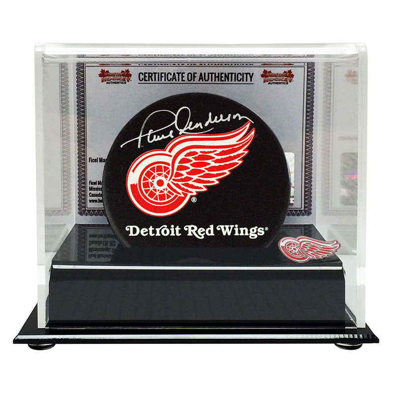 Paul Henderson Signed Detroit Red Wings Puck with Display Case